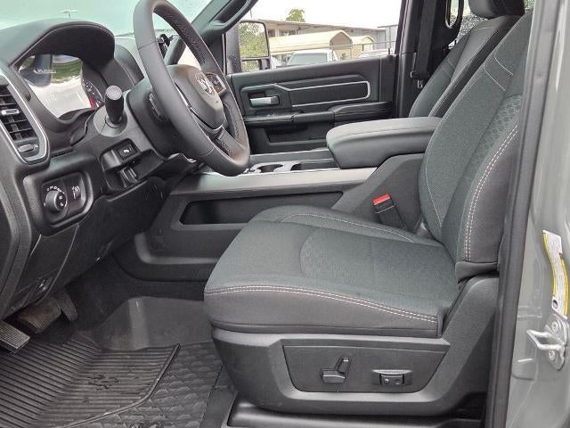 2026 RAM 3500 Big Horn 4x4 Crew Cab 6'4" Box