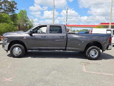 2026 RAM 3500 Tradesman 4x4 Crew Cab 8' Box