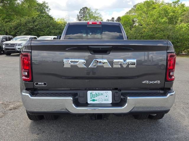 2026 RAM 3500 Tradesman 4x4 Crew Cab 8' Box