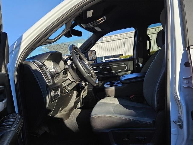 2024 RAM 3500 Big Horn 4x4 Crew Cab 8' Box