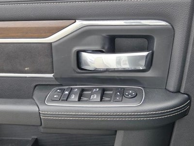 2022 RAM 2500 Laramie 4x4 Crew Cab 6'4" Box