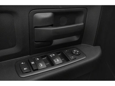 2015 RAM 3500 4WD Crew Cab 172" WB 60" CA SLT