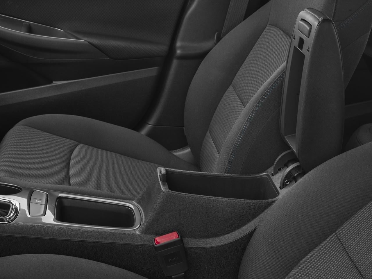 2017 Chevrolet Cruze Hatchback LT (Automatic)