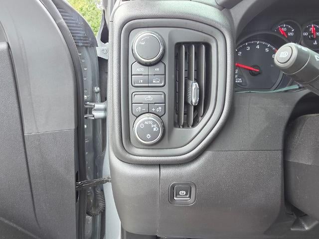 2025 Chevrolet Silverado 1500 Regular Cab Standard Box 4-Wheel Drive WT