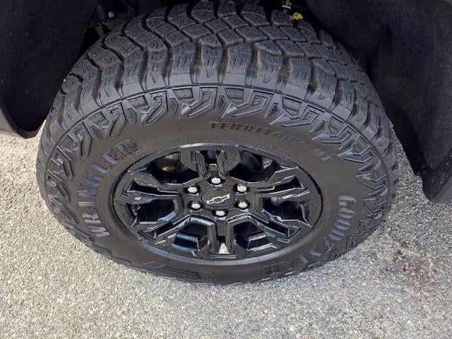 2026 Chevrolet Silverado 1500 Crew Cab Short Box 4-Wheel Drive ZR2