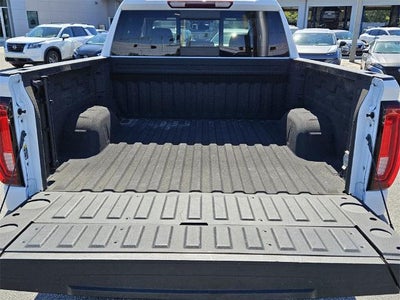 2021 GMC Sierra 1500 Crew Cab Short Box 2-Wheel Drive SLT