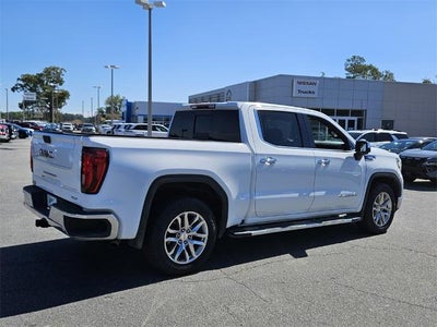 2021 GMC Sierra 1500 Crew Cab Short Box 2-Wheel Drive SLT