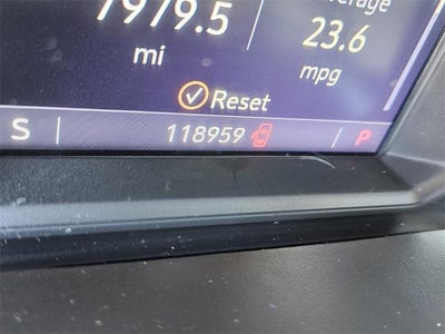 2021 GMC Sierra 1500 Crew Cab Short Box 2-Wheel Drive SLT