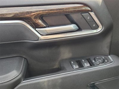 2025 GMC Sierra 1500 Crew Cab Short Box 4-Wheel Drive Elevation 3SB