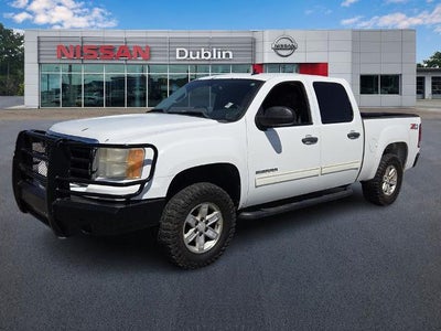 2010 GMC Sierra 1500 Crew Cab Short Box 4-Wheel Drive SLE