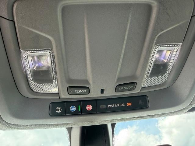 2021 GMC Sierra 1500 Crew Cab Short Box 4-Wheel Drive Elevation 3SB