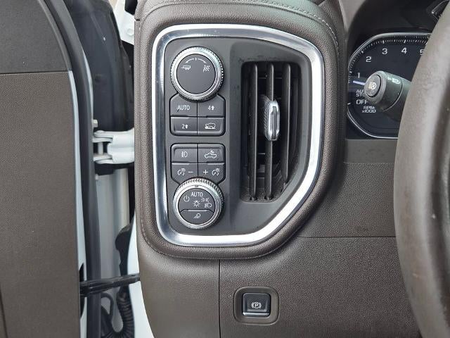 2019 GMC Sierra 1500 Crew Cab Short Box 4-Wheel Drive SLT