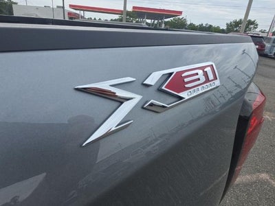 2026 GMC Sierra 1500 Crew Cab Short Box 4-Wheel Drive SLT