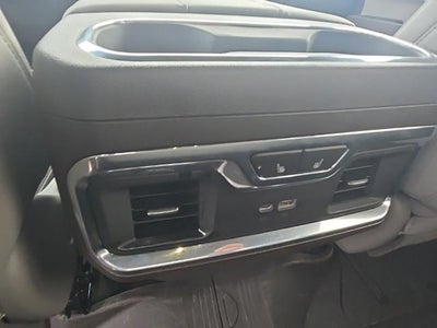 2026 GMC Sierra 1500 Crew Cab Short Box 4-Wheel Drive SLT