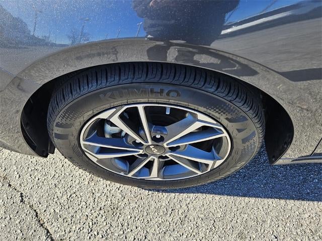 2024 Kia Forte LXS IVT