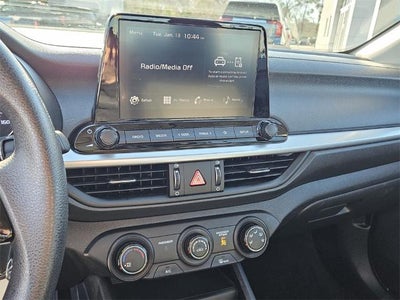 2024 Kia Forte LXS IVT