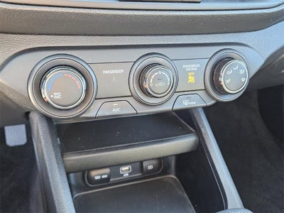 2024 Kia Forte LXS IVT