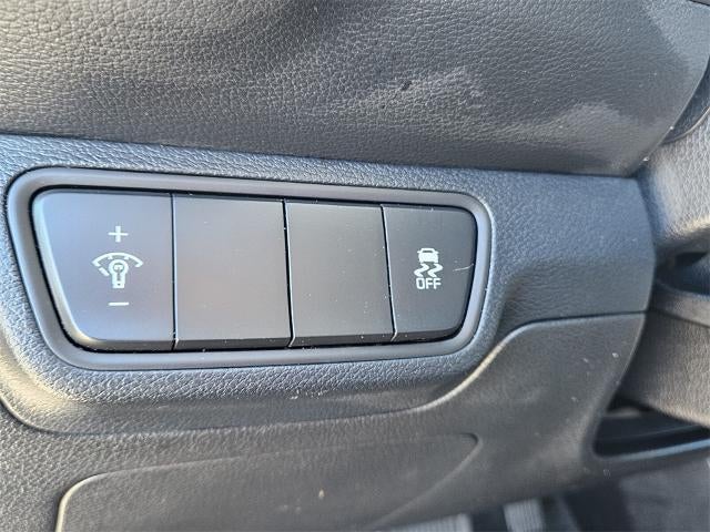 2024 Kia Forte LXS IVT