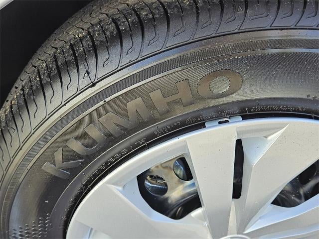 2025 Nissan Versa S CVT