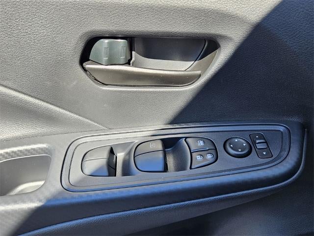 2025 Nissan Versa S CVT