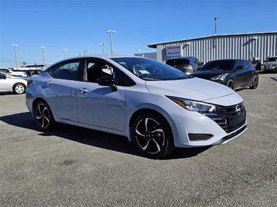 2025 Nissan Versa SR