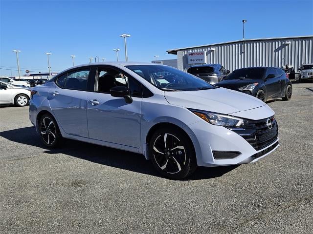 2025 Nissan Versa SR