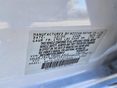 2025 Nissan Versa SR