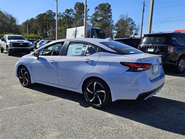 2025 Nissan Versa SR