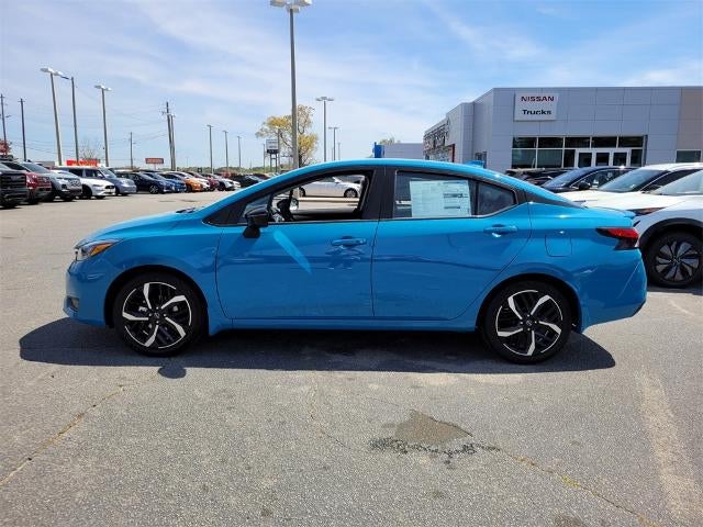 2025 Nissan Versa SR