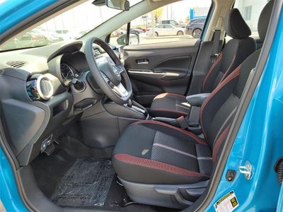 2025 Nissan Versa SR