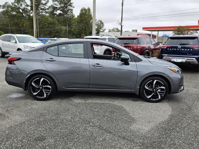 2025 Nissan Versa SR