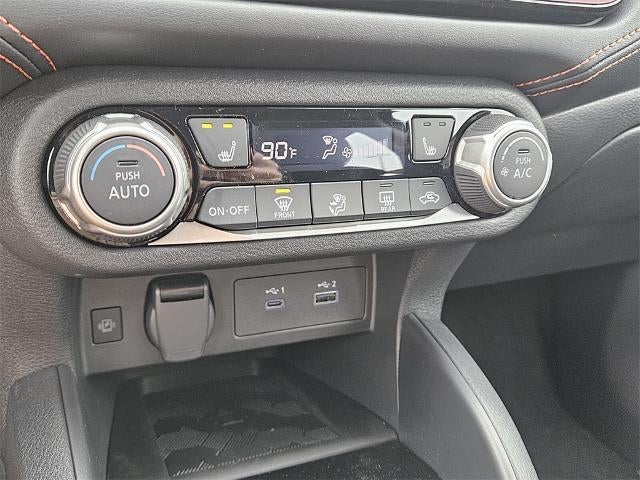 2025 Nissan Versa SR