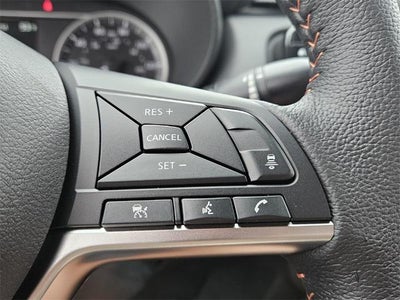 2025 Nissan Versa SR