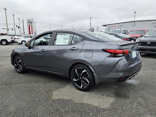 2025 Nissan Versa SR