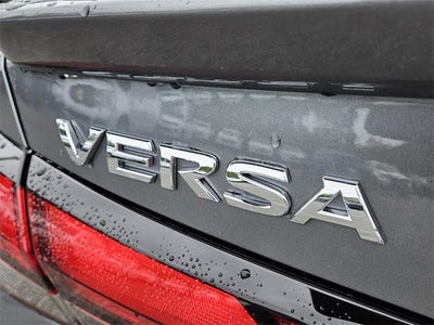 2025 Nissan Versa SR