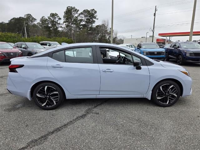 2025 Nissan Versa SR