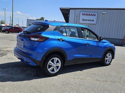 2025 Nissan Kicks Play S