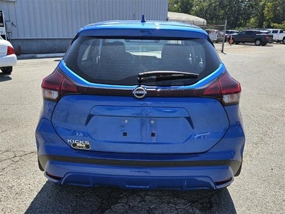 2025 Nissan Kicks Play S