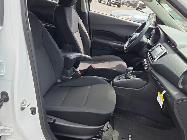 2025 Nissan Kicks Play S FWD