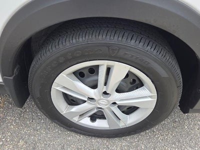 2025 Nissan Kicks Play S FWD