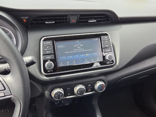 2025 Nissan Kicks Play S FWD