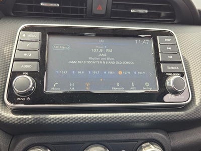 2025 Nissan Kicks Play S FWD