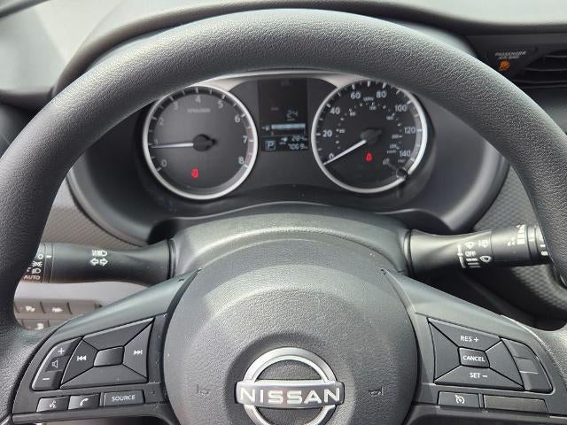 2025 Nissan Kicks Play S FWD