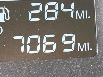 2025 Nissan Kicks Play S FWD