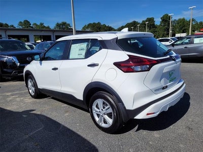 2025 Nissan Kicks Play S