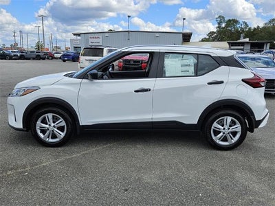 2025 Nissan Kicks Play S