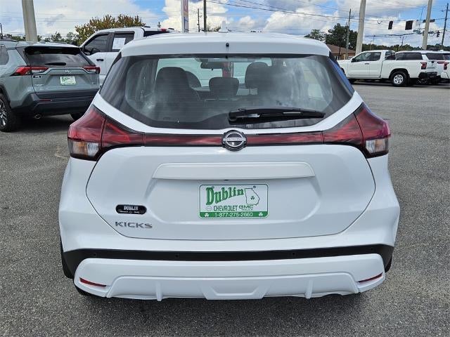 2025 Nissan Kicks Play S