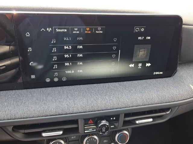 2027 Nissan Kicks S