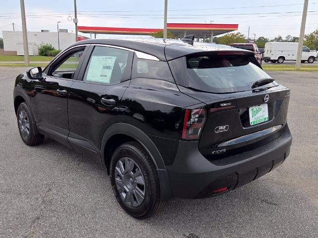 2027 Nissan Kicks S