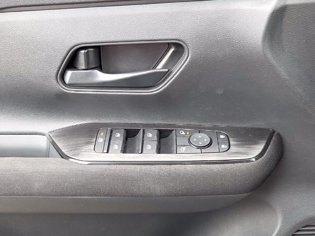 2027 Nissan Kicks S